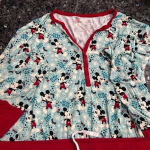 NWOT Disney Adult Christmas PJs size XL